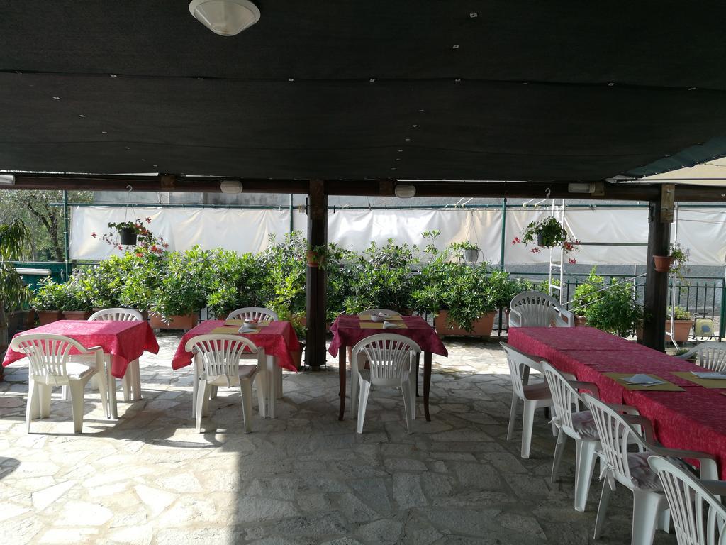 Locanda Primo Sole Leivi Luaran gambar
